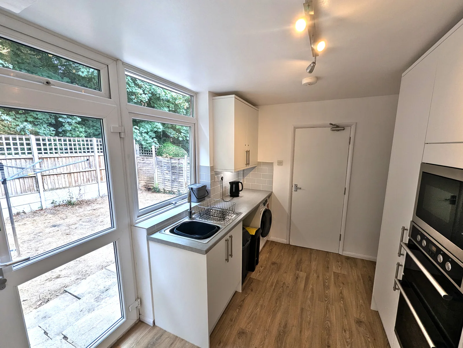 Shared fitted kitchen