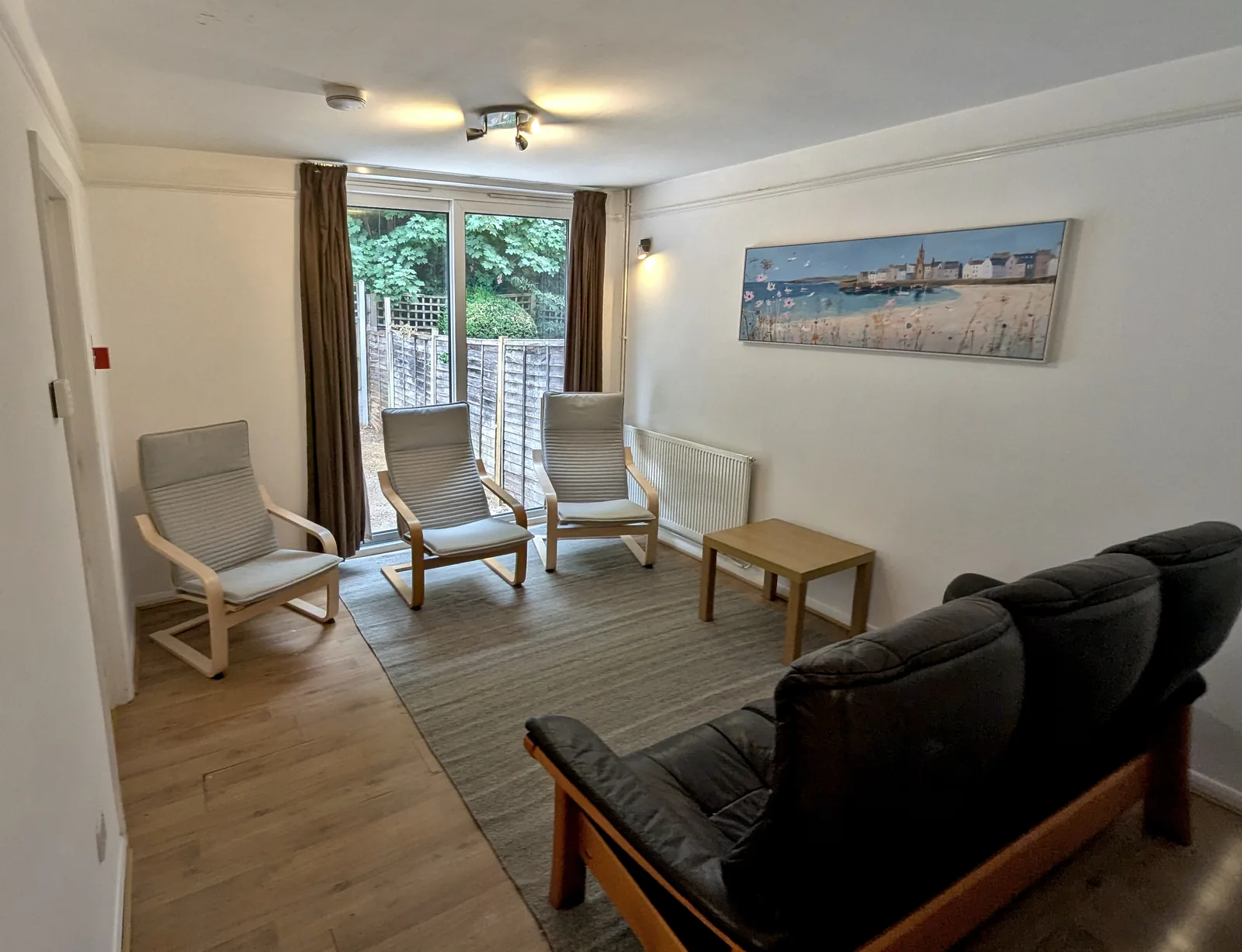 Separate shared lounge
